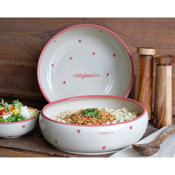 weisse Spatzenschüssel aus Keramik mit Aufschrift Allgäuerin